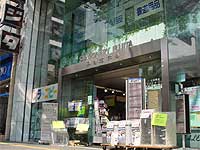 店舗の正面入口です。